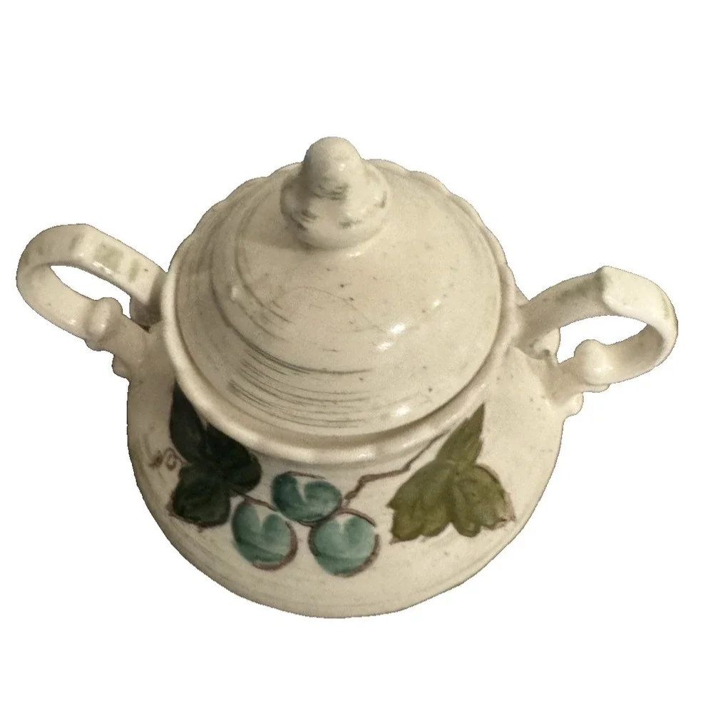 Vintage Vernon Poppytrail Ware by Metlox Vineyard Lot Creamer &‎ Sugar Bowl